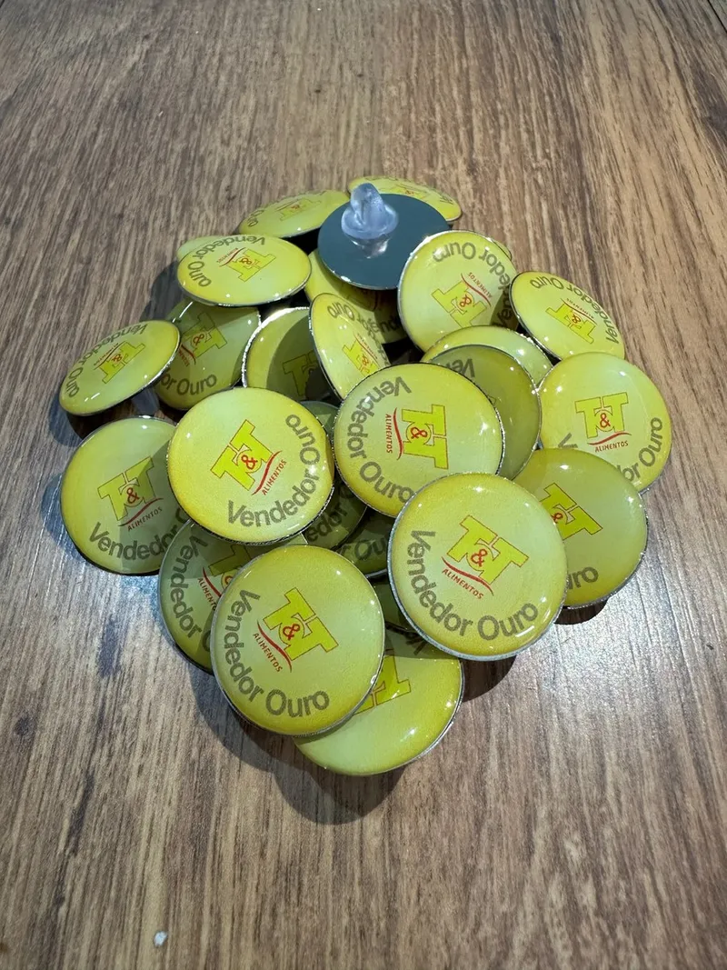 Bottons Resinados — Vendedor Ouro personalizado para T&T Alimentos