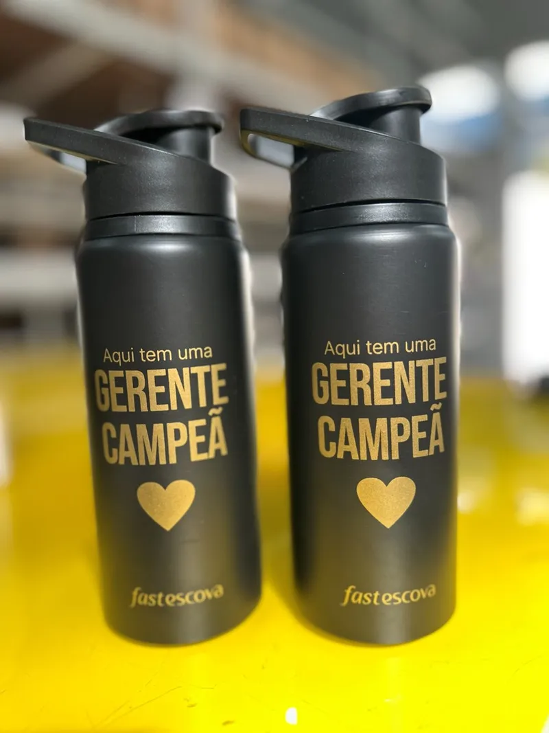Squeeze Personalizado — Gerente Campeã personalizado para Fast Escova